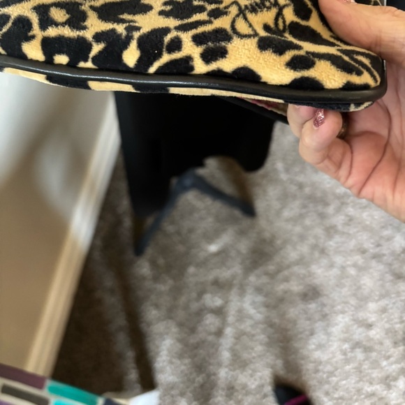 JUICY COUTURE, VINTAGE Leopard Print Crossbody Bag, EUC - Picture 4 of 7